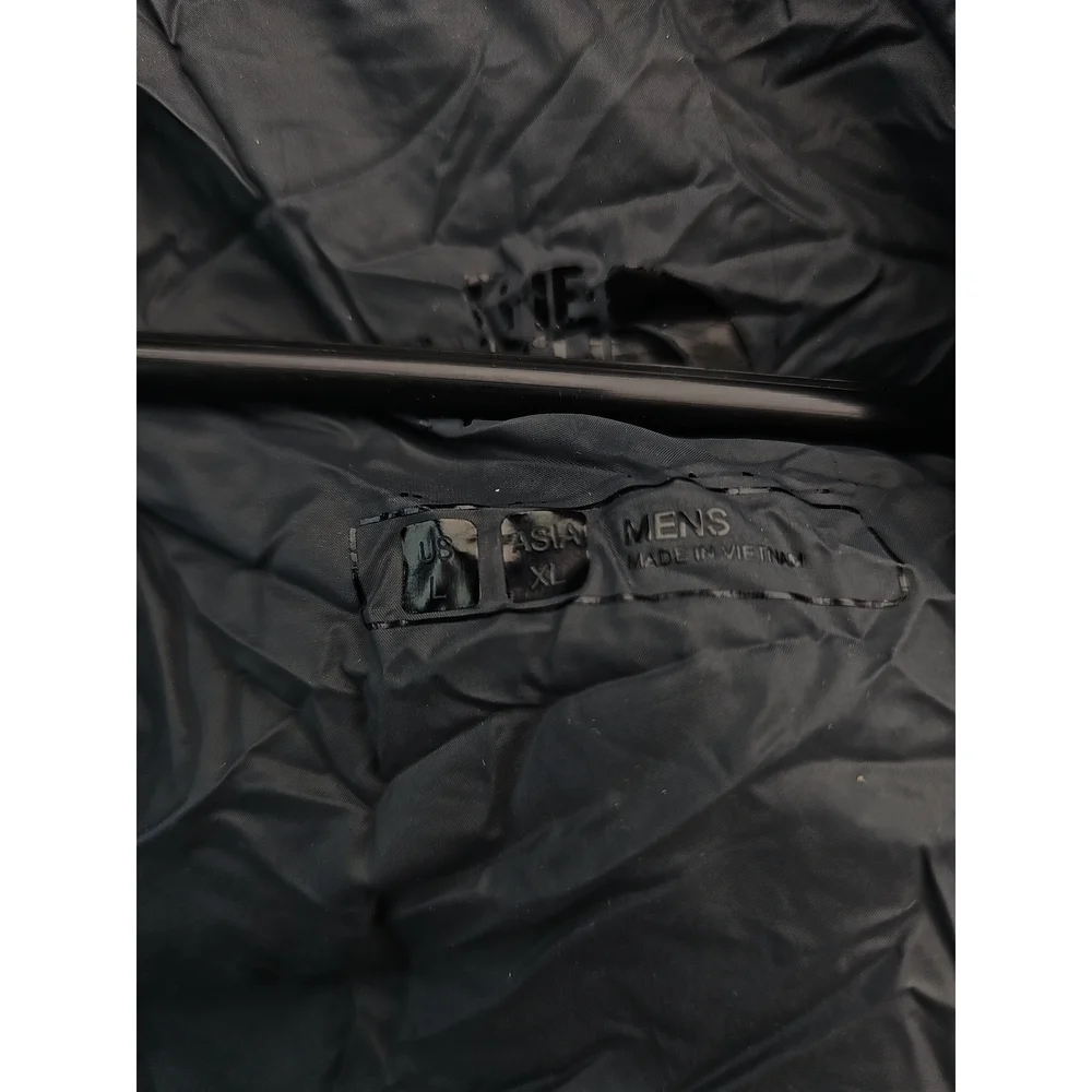 The North Face Men's Navy Puffer Jacket